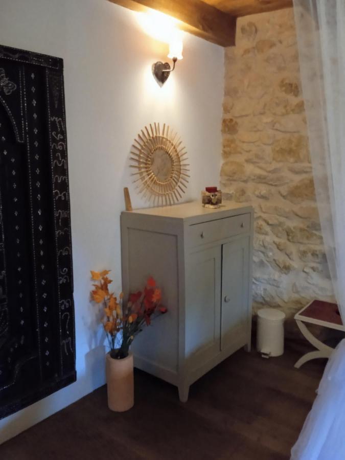 Bed and Breakfast Chez Karine Ceyzerieu Экстерьер фото