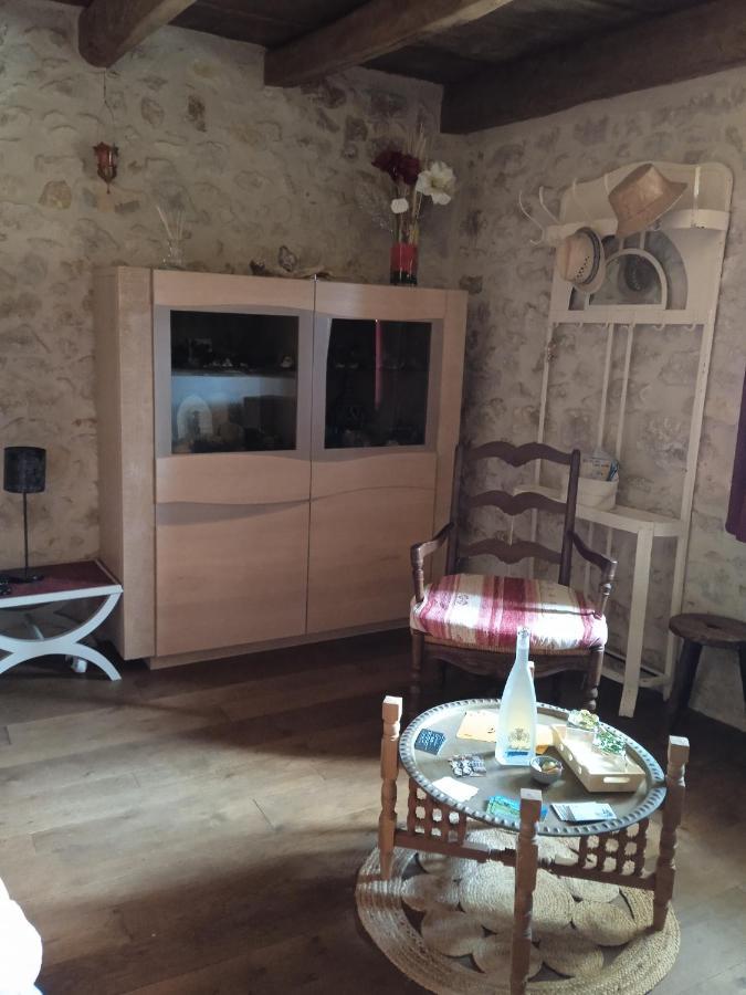 Bed and Breakfast Chez Karine Ceyzerieu Экстерьер фото