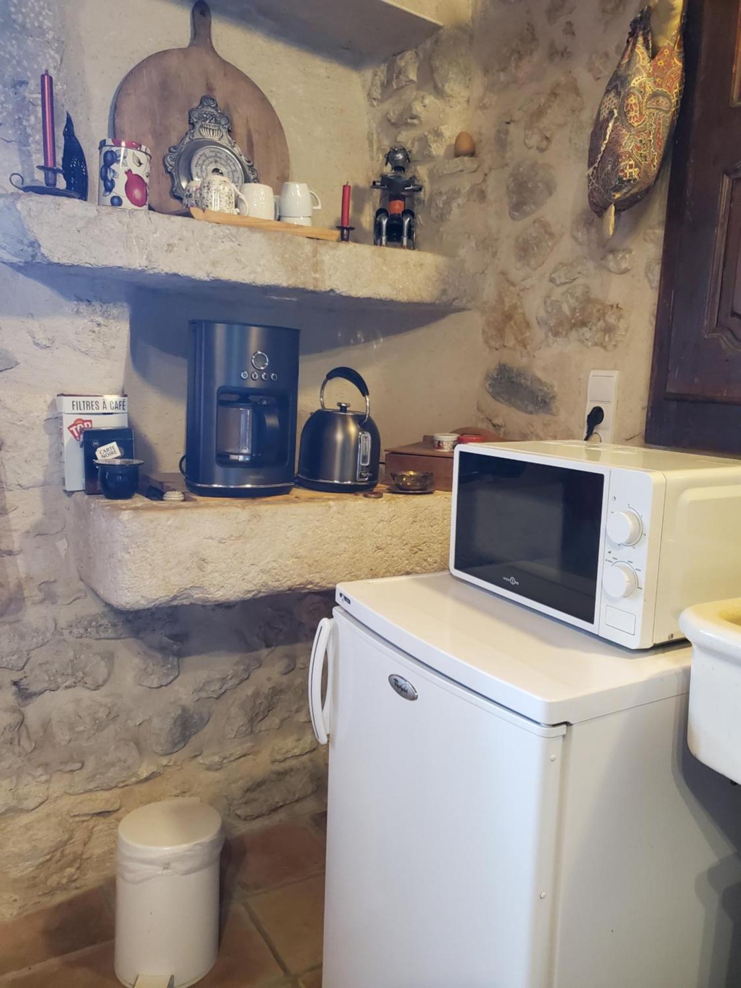 Bed and Breakfast Chez Karine Ceyzerieu Экстерьер фото